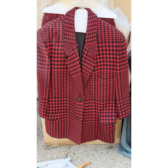 Linda Allard Ellen Tracy Jackets & Blazers - Vintage Linda Allard Ellen Tracy Houndstooth Suit Set Red Black Blazer Skirt